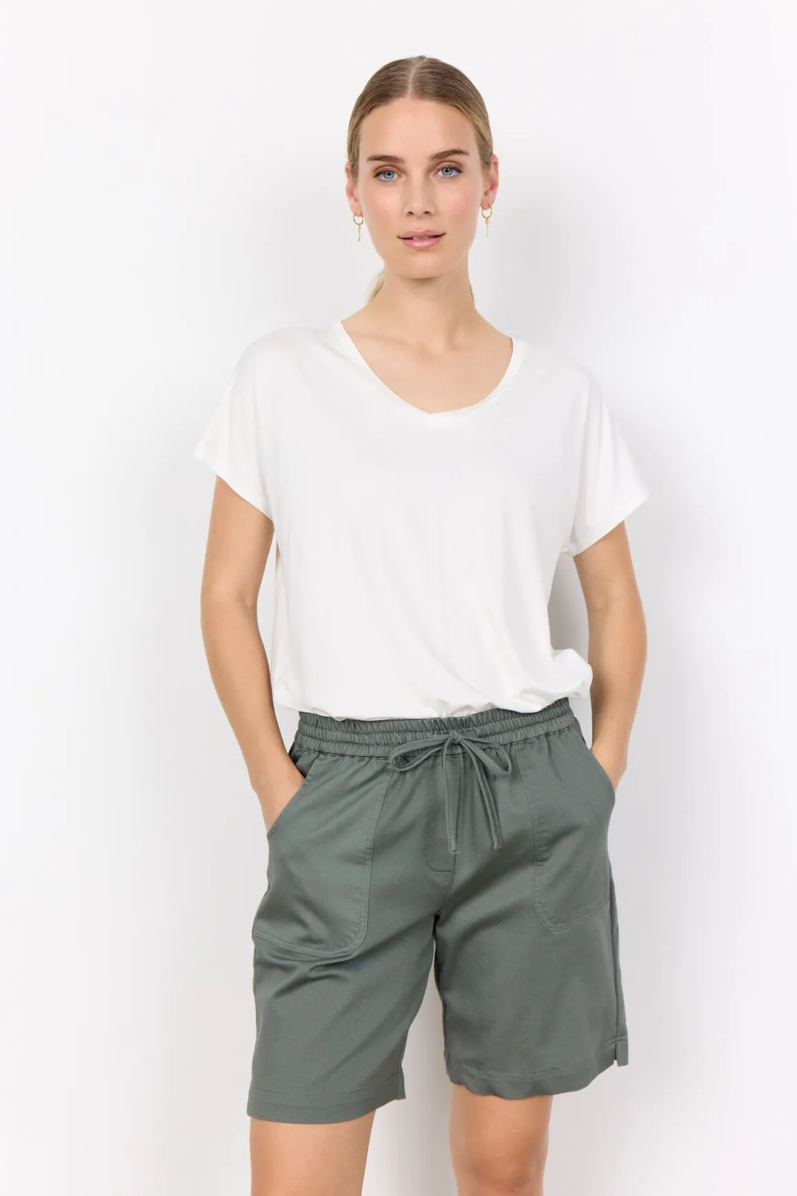 SC-AKILA 24-C Shorts Dammigt grönt