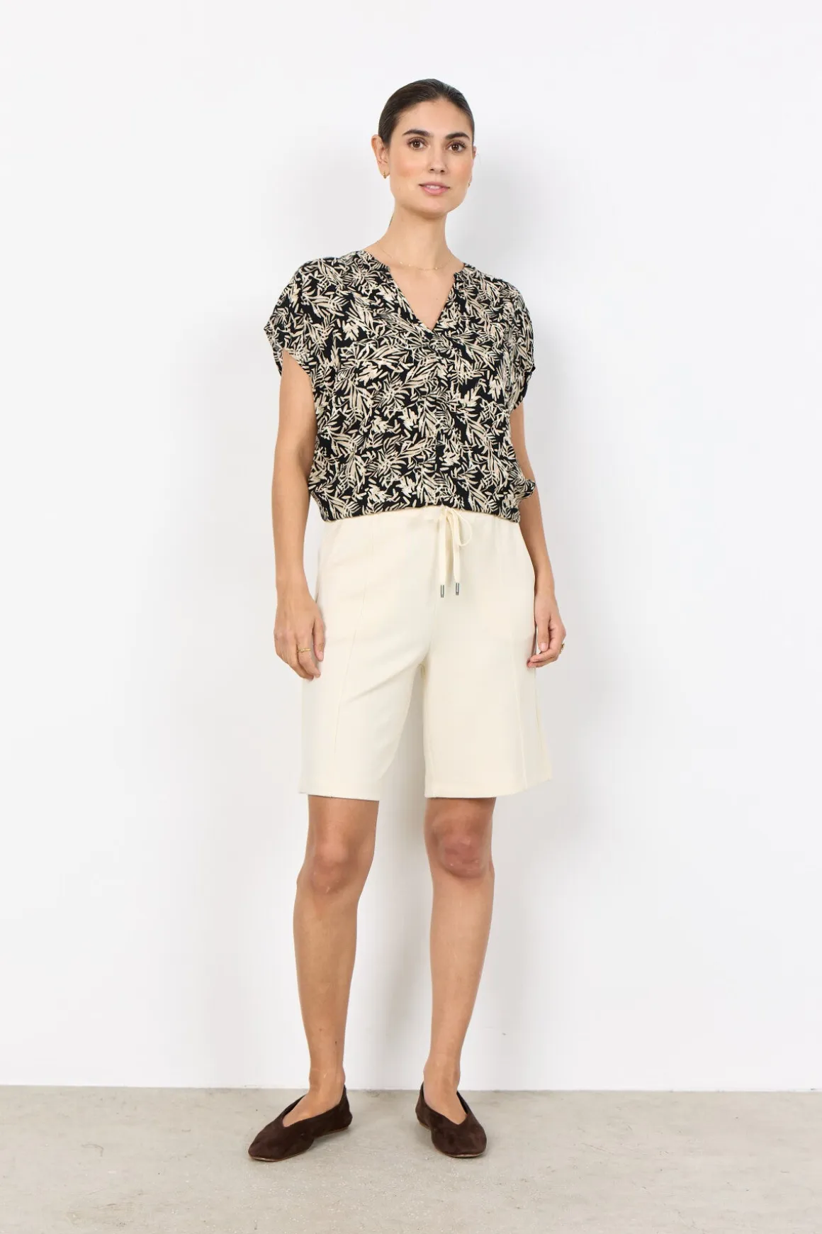 SC-BANU 304 Shorts Cream