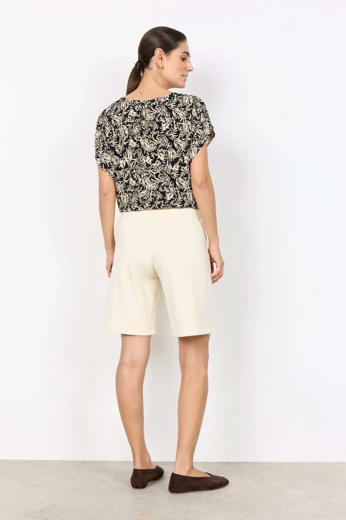 SC-BANU 304 Shorts Cream