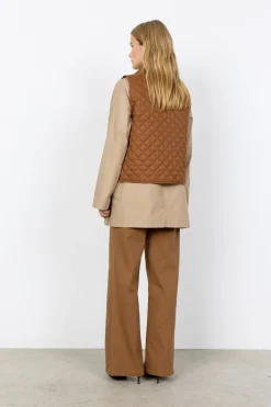 SC-BENETE 1 Väst Camel