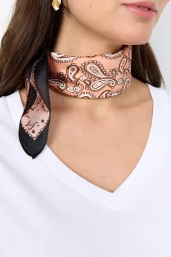SC-FIONE 1 Scarf Korall